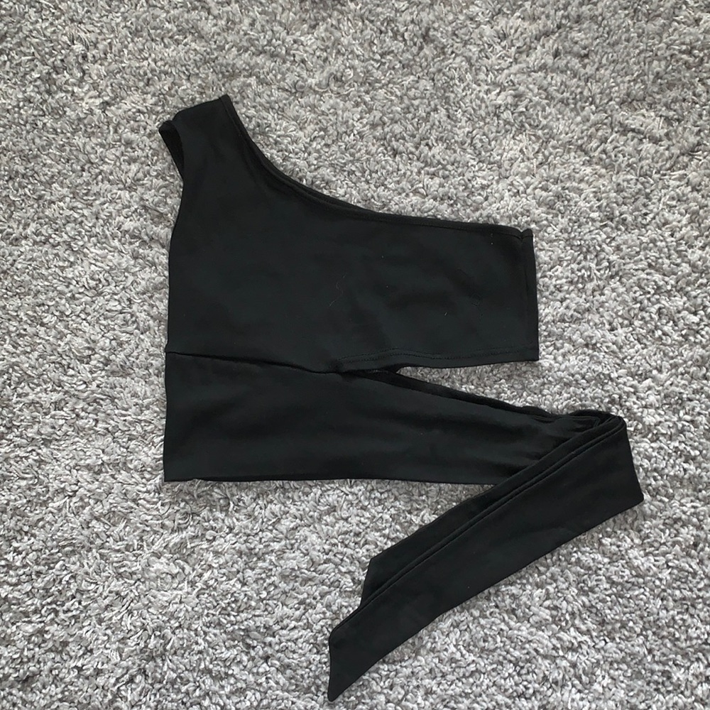 SHEIN One Shoulder Cut Out Wrap Top M